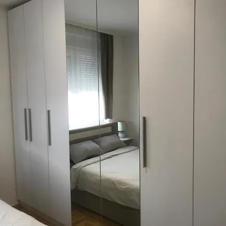 Stojanovic R * Novi Sad